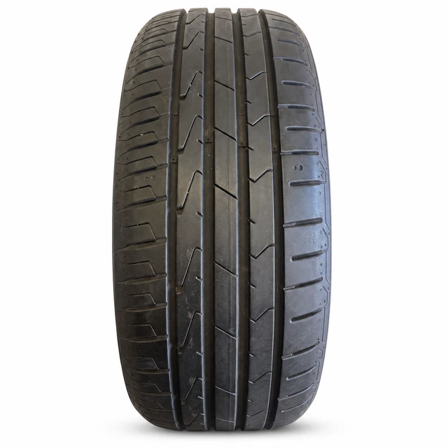 Reifen 3 des Artikels GR-S4-15D63A8D51