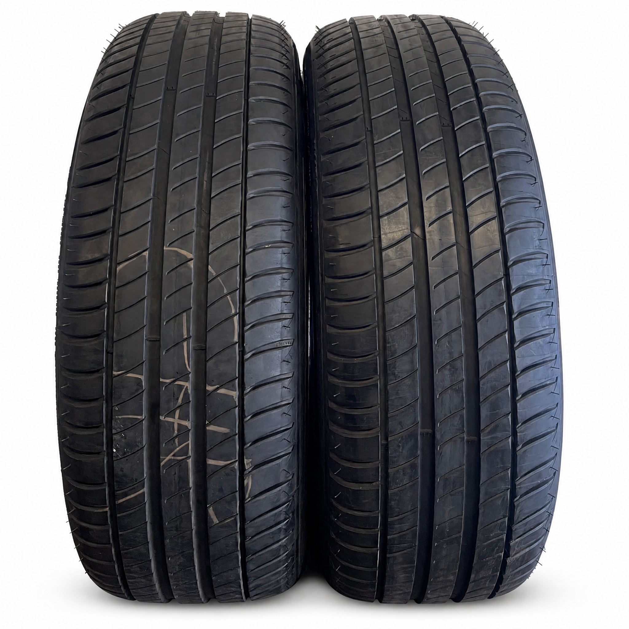 2er-Reifensatz Michelin Primacy 3 215/60 R 17 · Produktbild 1