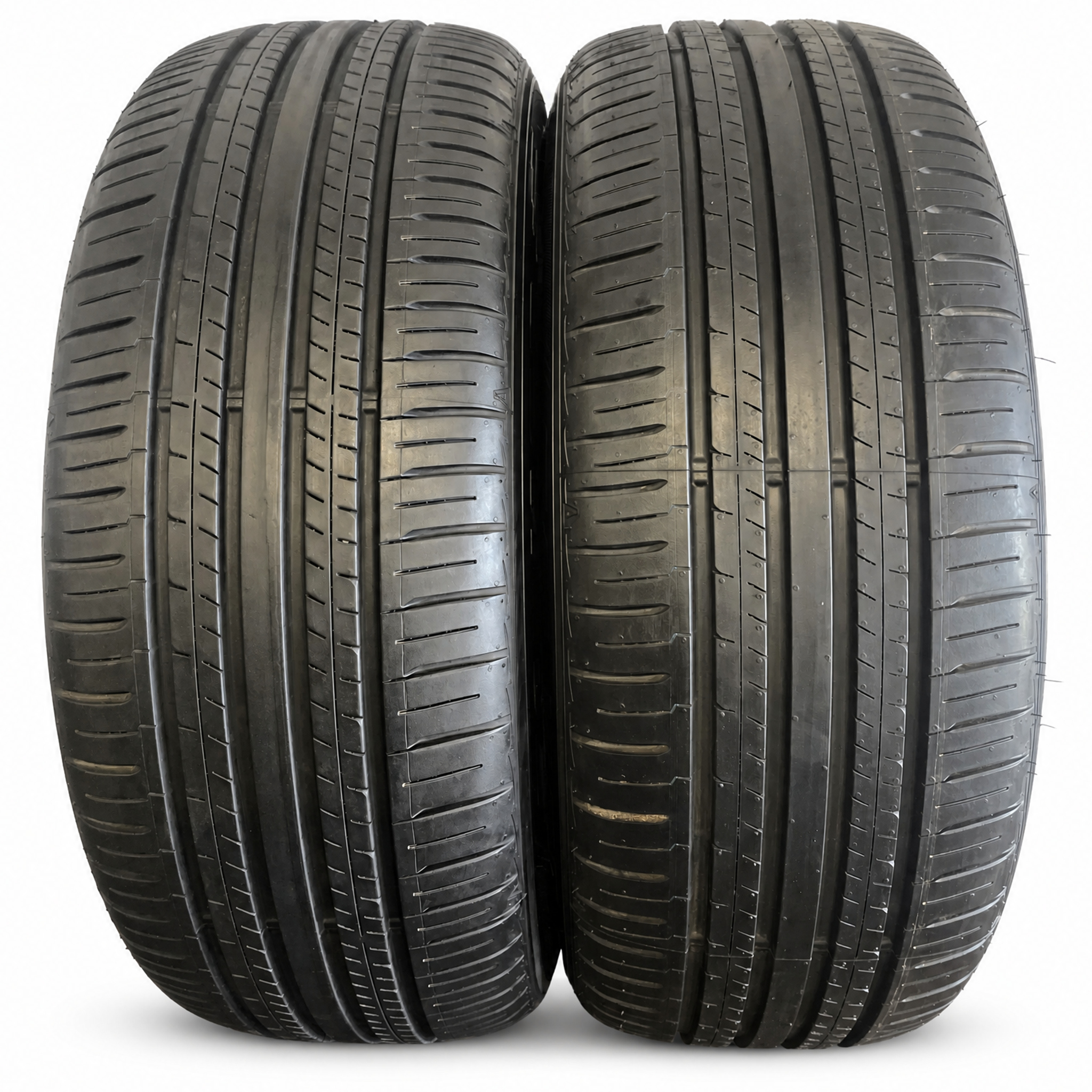 2er-Reifensatz Falken Ziex ZE 310 A ecorun 215/50 R 18 · Produktbild 1