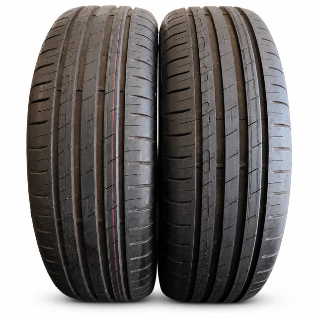 Konkretes Artikelbild: Goodyear EfficientGrip Performance, 2er-Satz